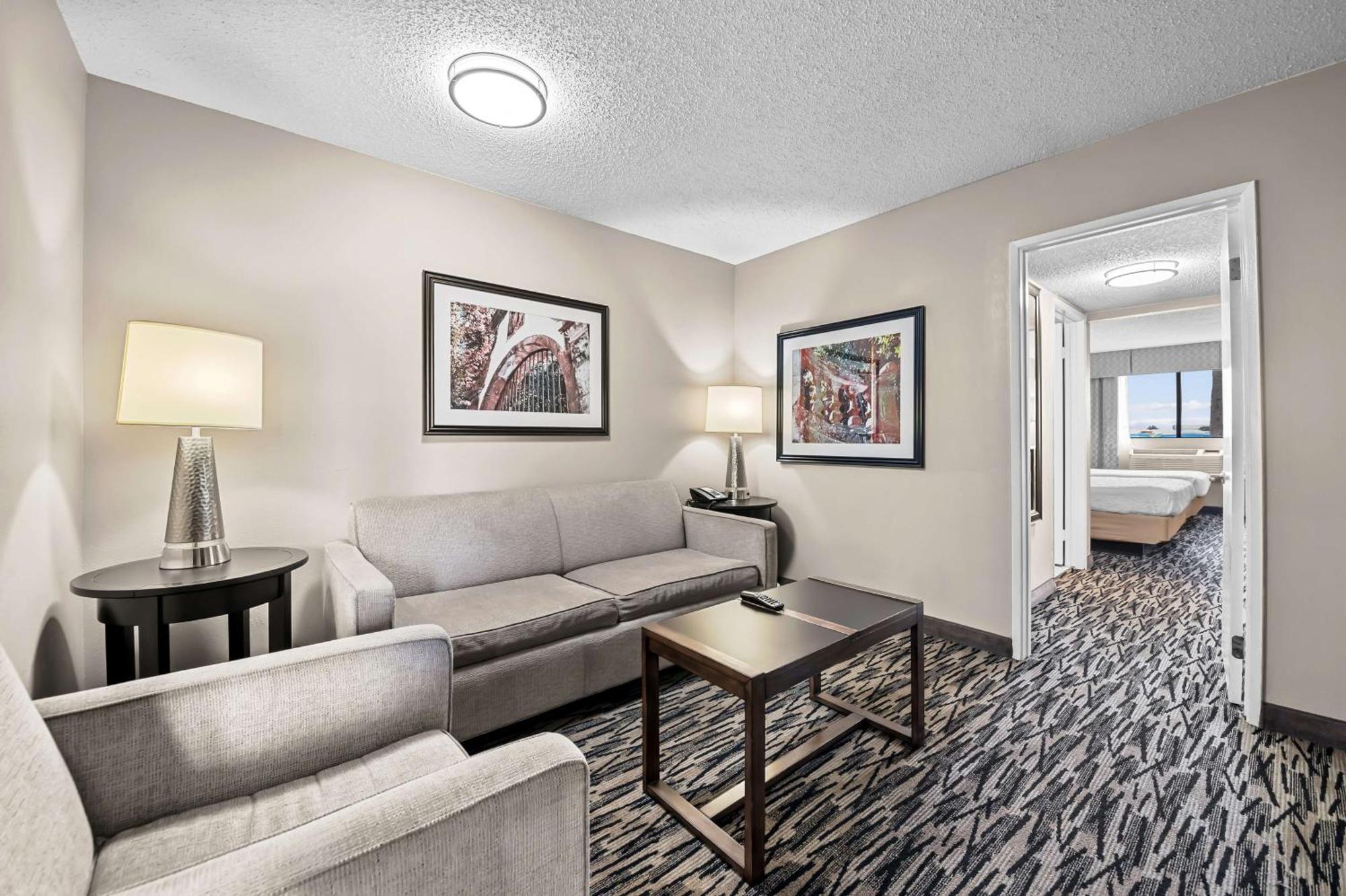 Best Western Los Alamitos Inn & Suites Extérieur photo