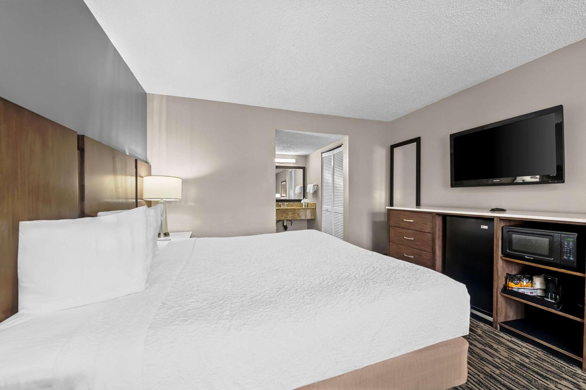 Best Western Los Alamitos Inn & Suites Extérieur photo